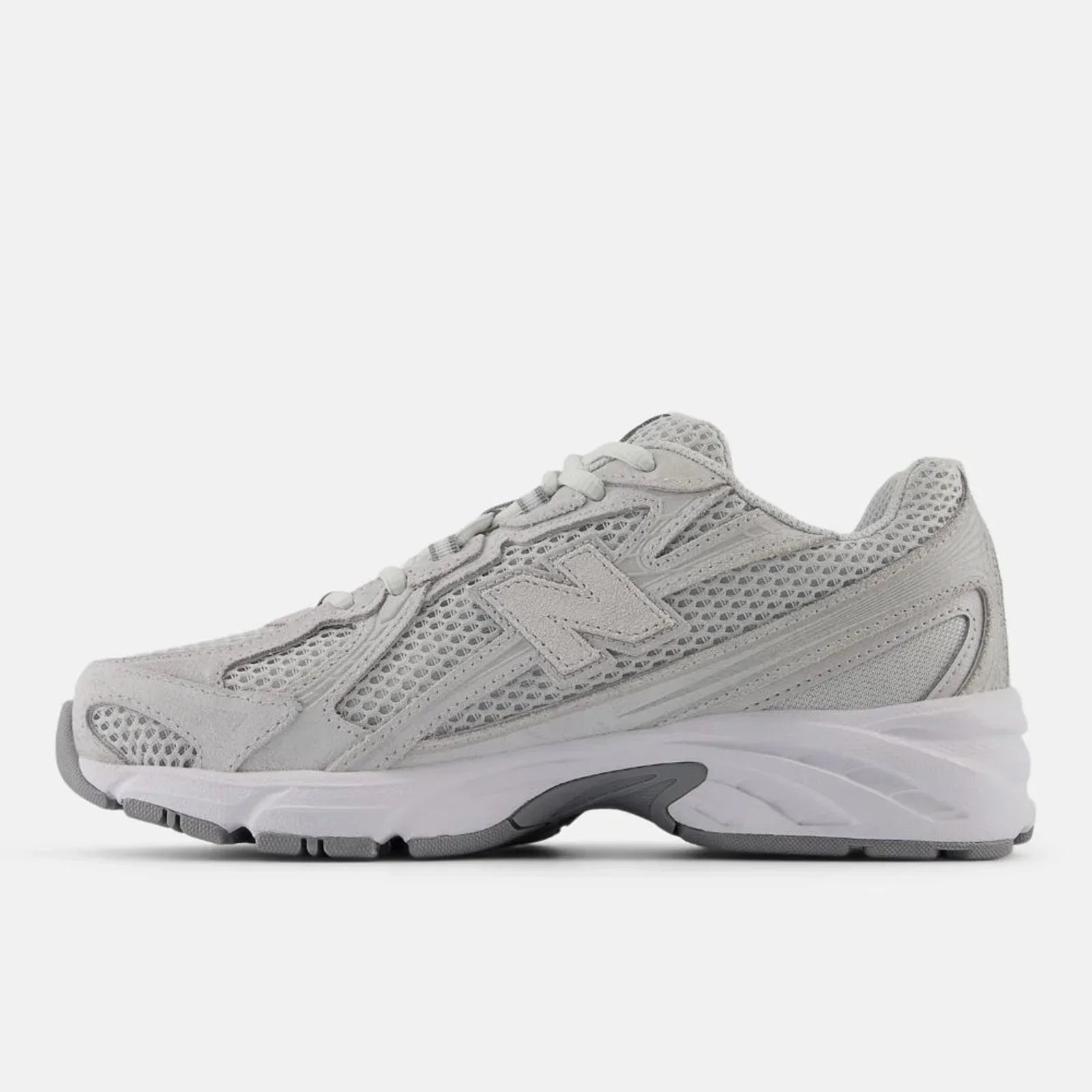 NB 740
